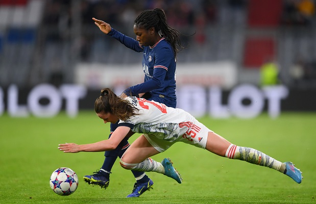 Bayern München v Paris Saint-Germain: Quarter Final First Leg - UEFA Women's Champions League