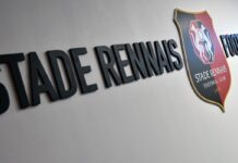 Bajo presión, pero con mayor efectividad que su rival, Rennes se impuso por 1-0 al Paris FC en el partido inaugural de la jornada 12 de la Ligue 1