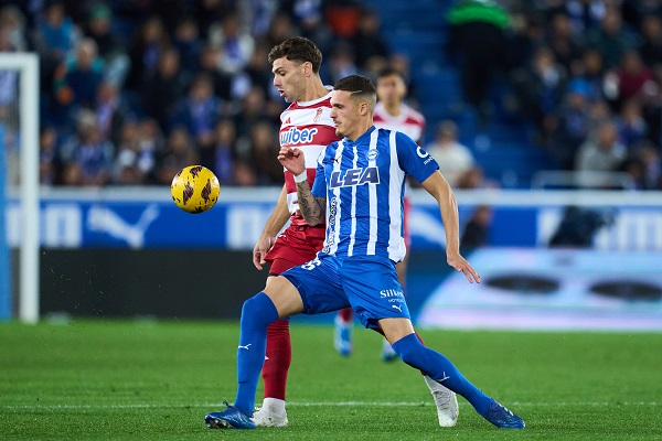 Deportivo Alaves v Granada CF - LaLiga EA Sports