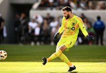 Hugo Lloris criticó duramente los campos de fútbol de la MLS