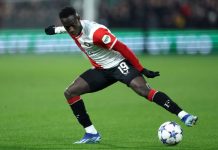 Liverpool apunta a Yankuba Minteh como posible relevo de Salah