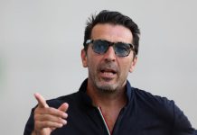 «Cualquier equipo que quiera ganar lo querría como portero», en declaraciones a DAZN, Gianluigi Buffon elogió a Mike Maignan