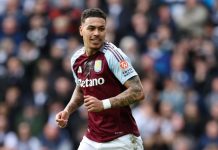 Pretendido por Chelsea, Arsenal y Tottenham, Morgan Rogers ha decidido renovar su contrato con el Aston Villa