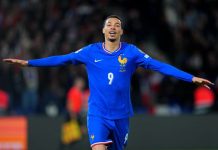 «Es un buen logro. Viendo la campaña en su conjunto, merecemos esta clasificación», Hugo Ekitike tras marcarle a Ucrania