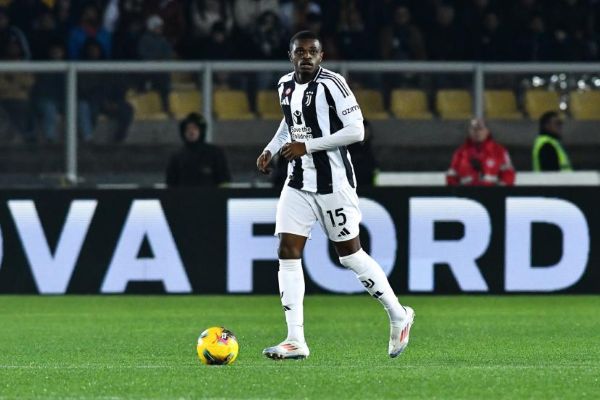 Pierre Kalulu apunta al regreso con Francia y sueña con el Mundial 2026