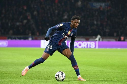 Noah Nsoki decide salir del PSG el joven talento apunta al Dinamo Zagreb