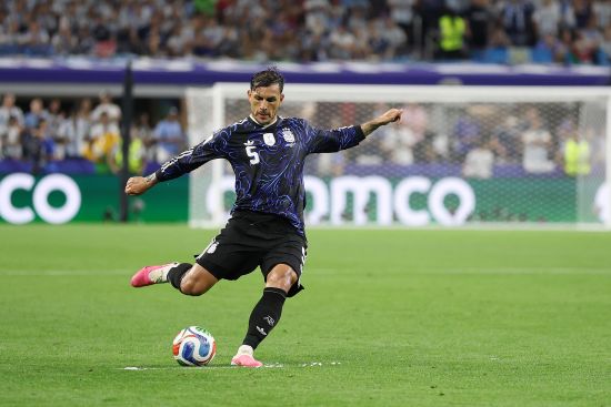 Paredes Leandro