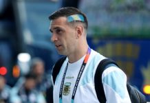 Dibu Martínez admite su bajo nivel en el Mundial 2026 y promete reaccionar ante Suiza