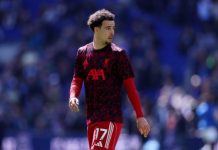 El Inter de Milán acelera por Curtis Jones, pero Liverpool se mantiene firme explica el Daily Mail