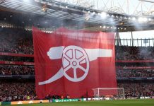 El Arsenal sigue al acecho de Julián Álvarez y Kenan Yildiz