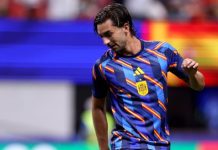 El PSG aún no presenta su oferta por Ferran Torres y el Barça espera