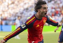 El PSG prepara una oferta de hasta 45 millones de euros por Ferran Torres según informó el periodista Matteo Moretto en Jijantes
