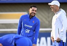 Zidane respalda a Cherki pese a su discreto partido ante Italia