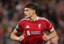 Inter y Juventus se lanzan por Giovanni Leoni si no triunfa en Liverpool dice The Sun